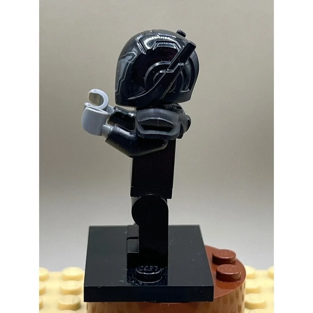 LEGO Galactic Bounty Hunter Minifigure Series 19 Black Excellent col352